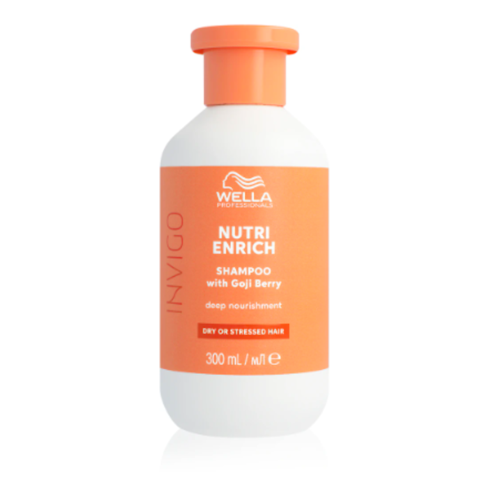 Šampon pro suché a poškozené vlasy Invigo Nutri-Enrich, Wella Professionals, 345 Kč
