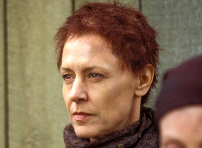 Záběry z filmu Síla lidskosti, který byl natočen na motivy životního příběhu osvětimské lékařky Giselly Perl
Záběry z filmu Síla lidskosti, který byl natočen na motivy životního příběhu osvětimské lékařky Giselly Perl