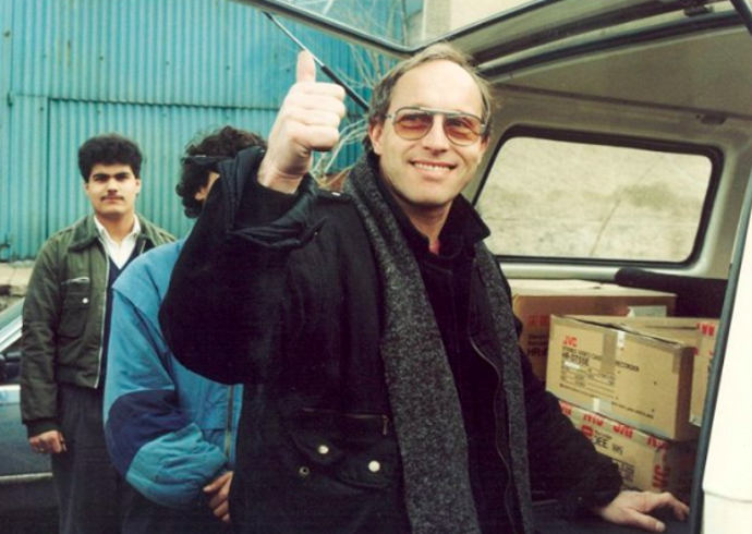 Záběry z filmu Bony a klid (1987), který vypráví o vekslácích v socialistickém Československu
Záběry z filmu Bony a klid (1987), který vypráví o vekslácích v socialistickém Československu