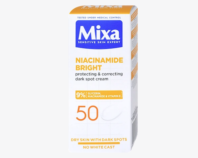 Mixa univerzální krém Niacinamide Bright je ochranný a korekční krém, který působí proti tmavým skvrnám a poskytuje velmi vysokou ochranu před UVA a UVB slunečním zářením. Obsahuje niacinamid, který pomáhá rozjasňovat pleť a snižovat tak výskyt tmavých skvrn. Vitamín E jako silný antioxidant pomáhá udržovat v pleti vlhkost a díky tomu vypadá zdravě a zářivě. 299 Kč
