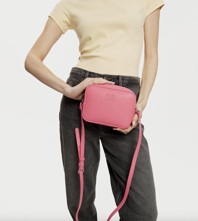 Tommy Jeans / eObuv, 1160 Kč
Tommy Jeans / eObuv, 1160 Kč