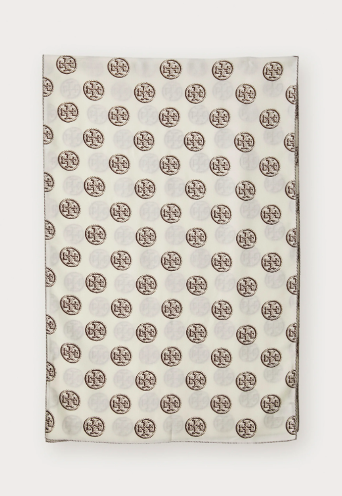 Hedvábný šátek, TORY BURCH, 7120 Kč
Hedvábný šátek, TORY BURCH, 7120 Kč