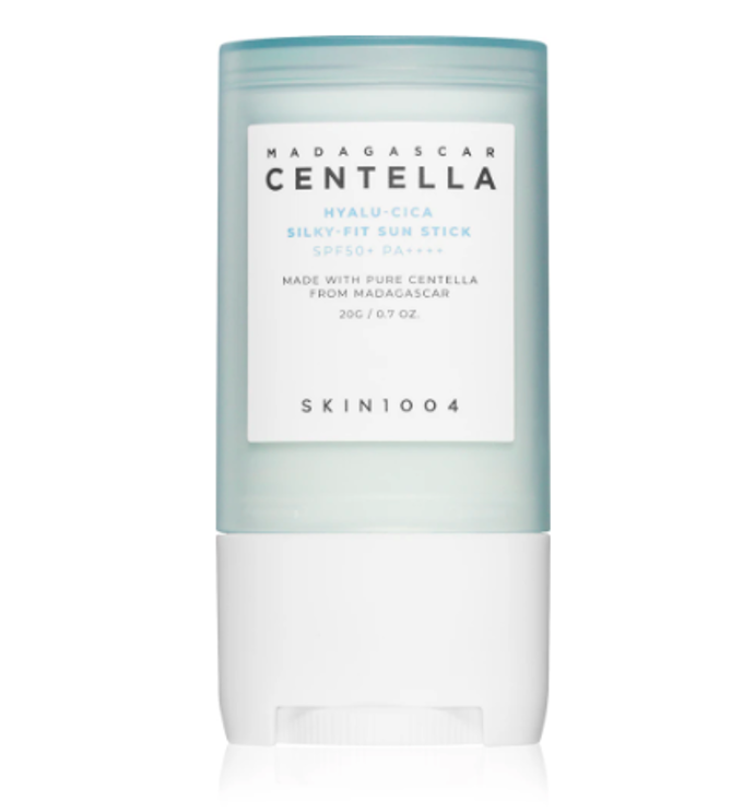 Opalovací tyčinka s SPF, SKIN1004, 576 Kč
