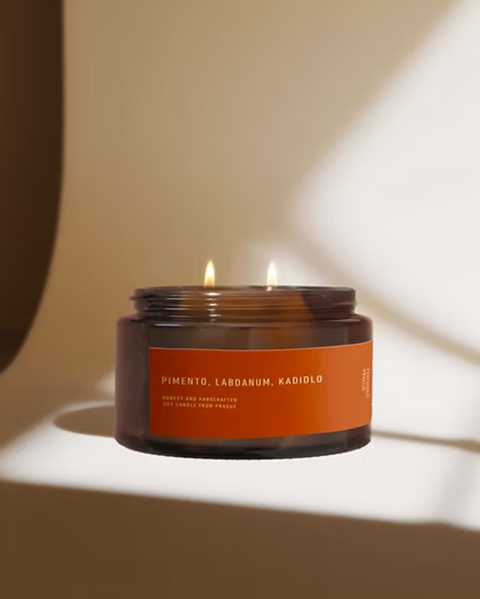 Svíčka XL pimento, kadidlo, labdanum, Perfumed Prague, 699 Kč
