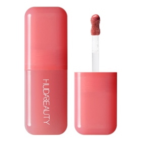 Tekutá tvářenka Blush Filter, Huda Beauty, 740 Kč
