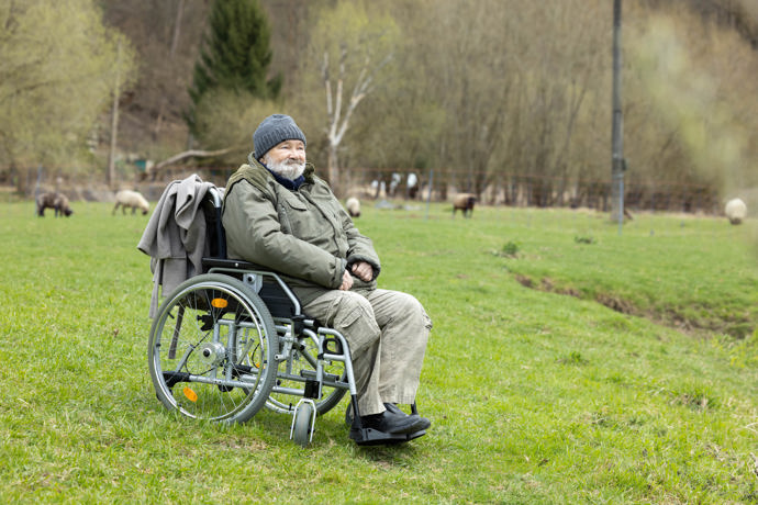 Nekonečný seriál Ulice sleduje dramatické osudy několika spřátelených rodin žijících v sousedství
