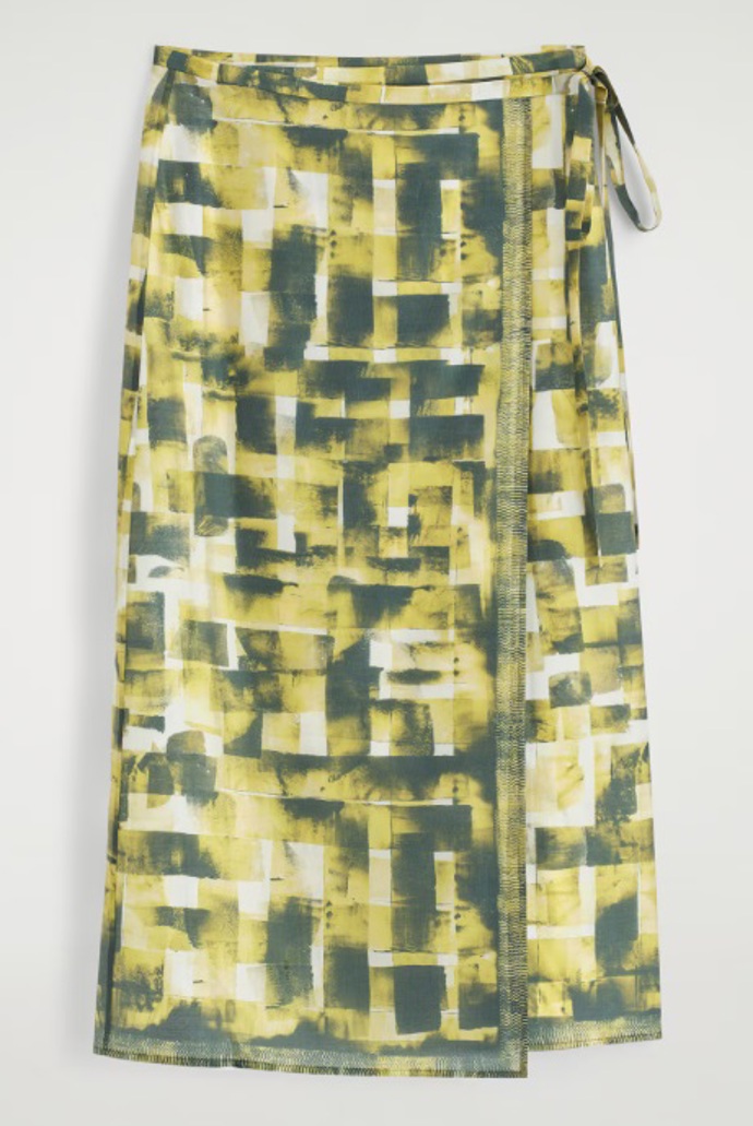 Zavinovací sukně s geometrickým celopotiskem, H&M, 3 550 Kč
