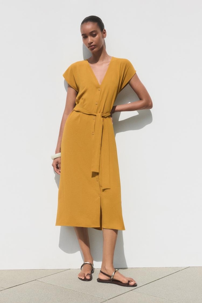 Zara 699 Kč
Zara 699 Kč