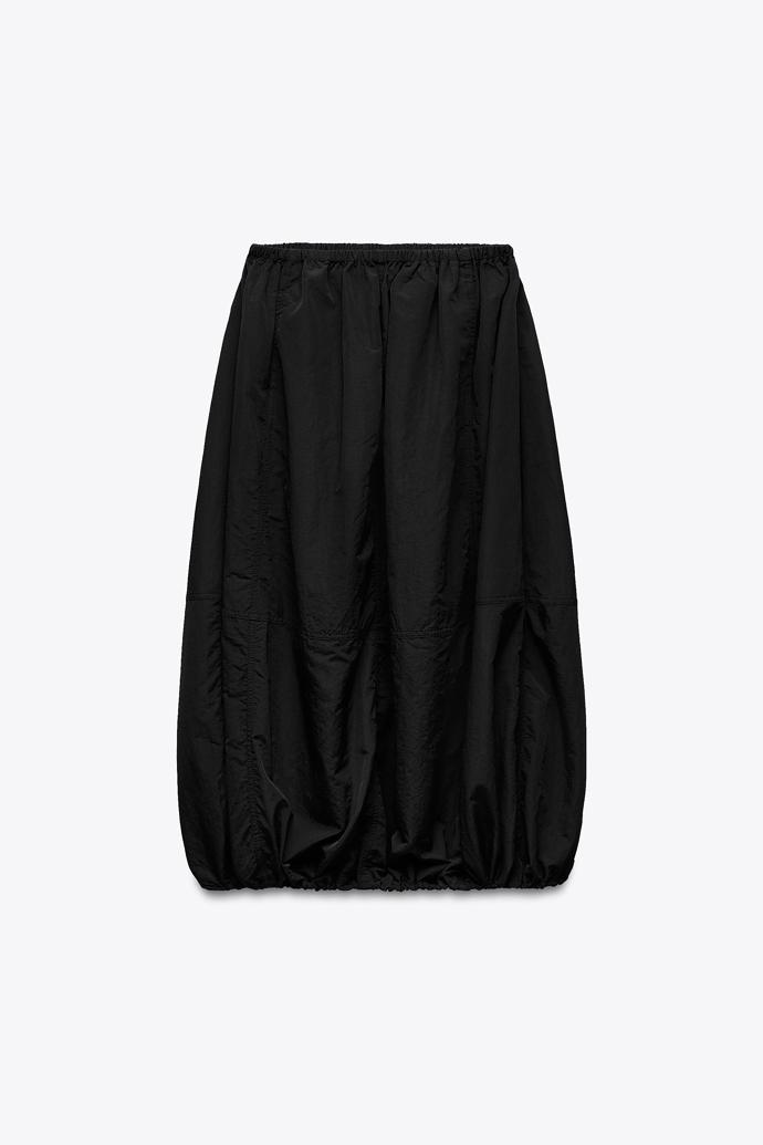 Zara, 699 Kč
Zara, 699 Kč