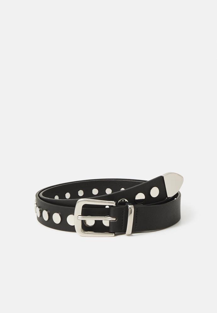 Zign, 510 Kč, zalando.cz
