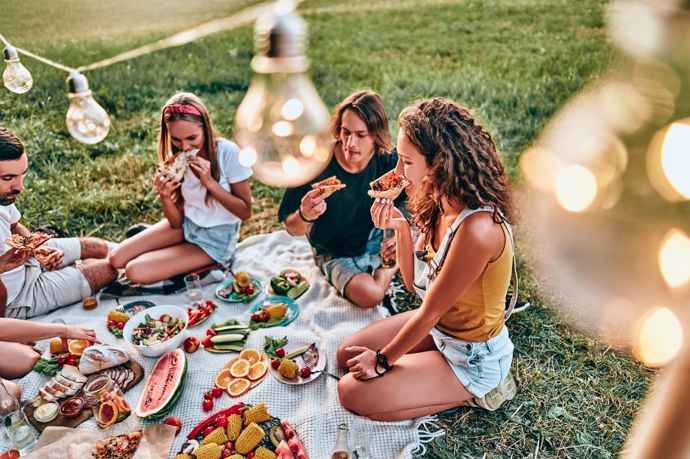 Slunovrat je oslava radosti, světla, plnosti a vnitřního rozkvětu i v nás samotných
