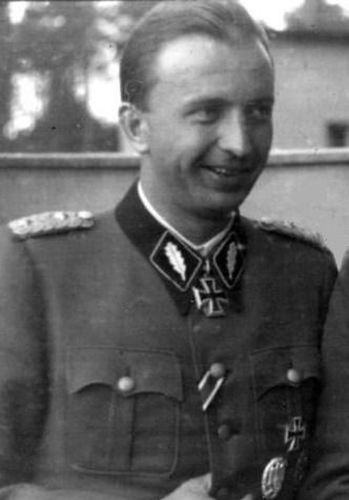 Hermann Fegelein
Hermann Fegelein
