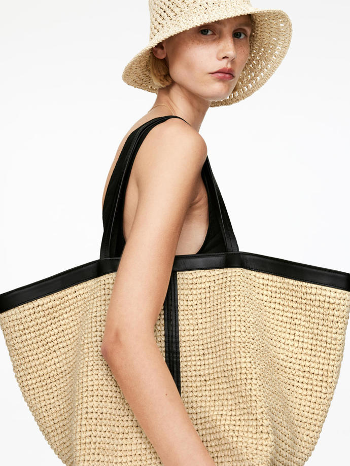 Arket, 129 eur
Arket, 129 eur