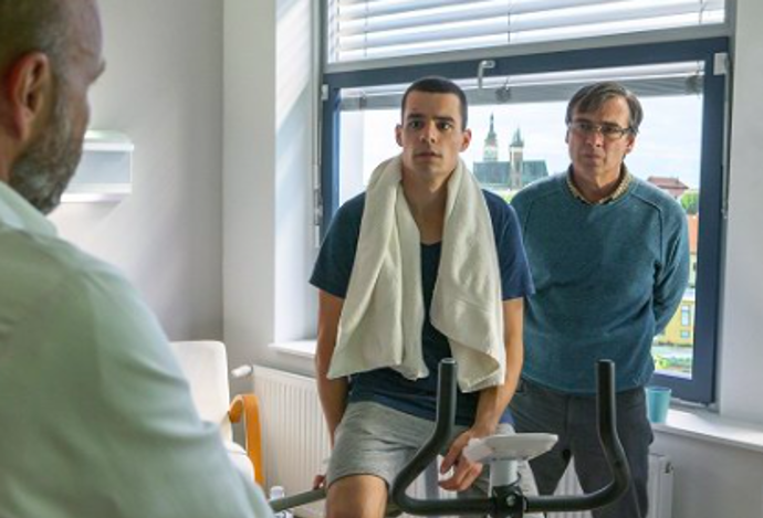Za roli v seriálu Smysl pro Tumor byl Pavel nominován na cenu Český lev
