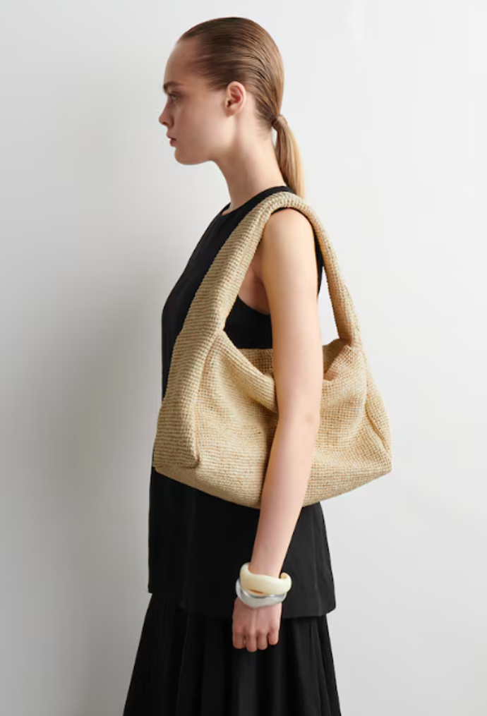 COS, 69 eur
COS, 69 eur