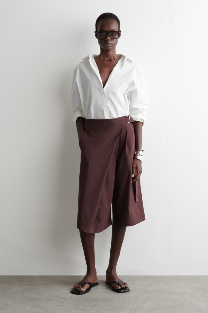 Cos, 89 eur
Cos, 89 eur