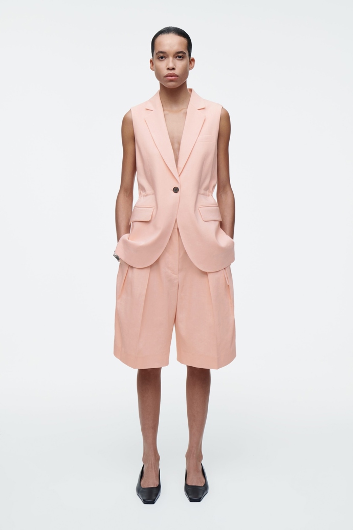 Cos, 89 eur
Cos, 89 eur