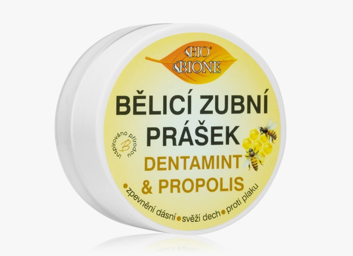 Bělicí zubní pudr, Bione Cosmetics, 102 Kč
