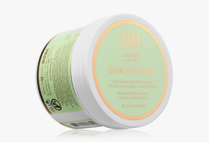 Exfoliační polštářky pro rozjasnění a vyhlazení pleti, Pixi, 610 Kč
