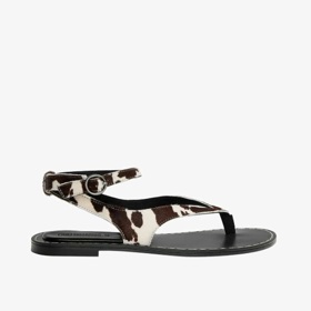 Extravagantní žabky, PULL&BEAR, 849 Kč
