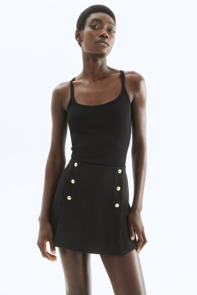 H&M, 359 Kč
H&M, 359 Kč