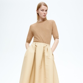 H&M, 959 Kč
