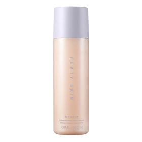 Hydratační mléčná esence Fat Water, Fenty Beauty, 870 Kč
