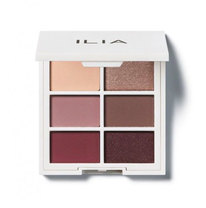 ILIA The Necessary Eyeshadow Palette, odstín Cool Nude, 1190 Kč
ILIA The Necessary Eyeshadow Palette, odstín Cool Nude, 1190 Kč