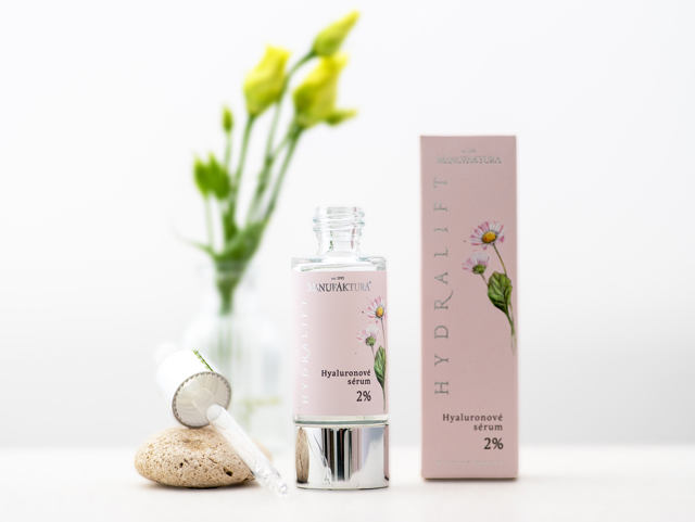 Hyaluronové sérum z řady Sedmikráska