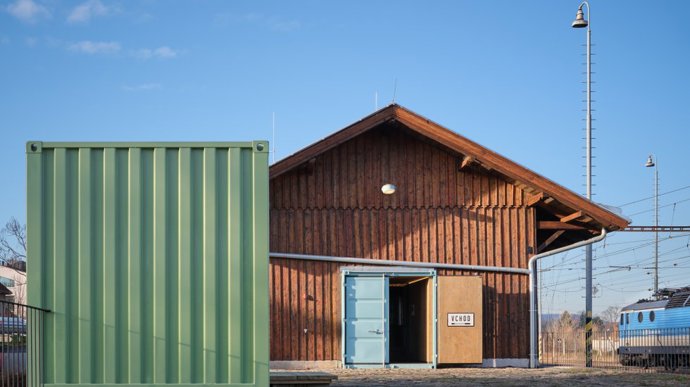 Rekonstrukce bývalého nádražního skladu v Řevnicích - Komunitní centrum Sklad_13, Sodomka*Sodomková Architekti
Rekonstrukce bývalého nádražního skladu v Řevnicích - Komunitní centrum Sklad_13, Sodomka*Sodomková Architekti