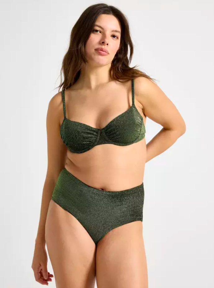 Lindex, 599 Kč a 449 Kč
Lindex, 599 Kč a 449 Kč