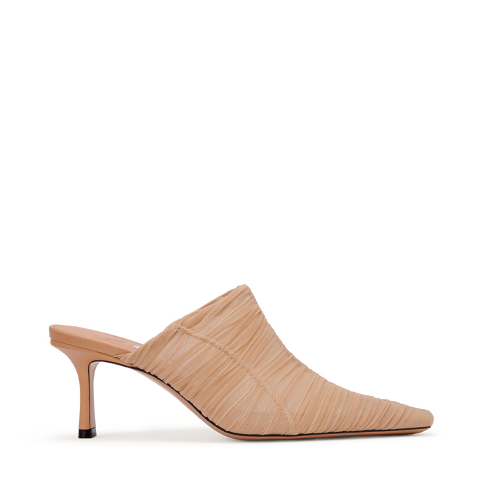Jimmy Choo, od 19 725 Kč
Jimmy Choo, od 19 725 Kč