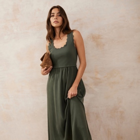 Mint Velvet, 4300 Kč
