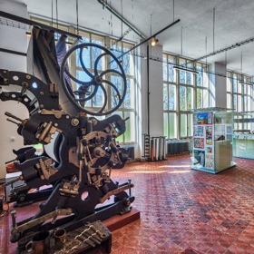 Muzeum: expozice textilního tisku
