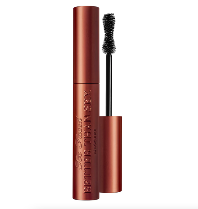 Řasenka Better Than Sex, odstín Chocolate, Too Faced, 820 Kč
