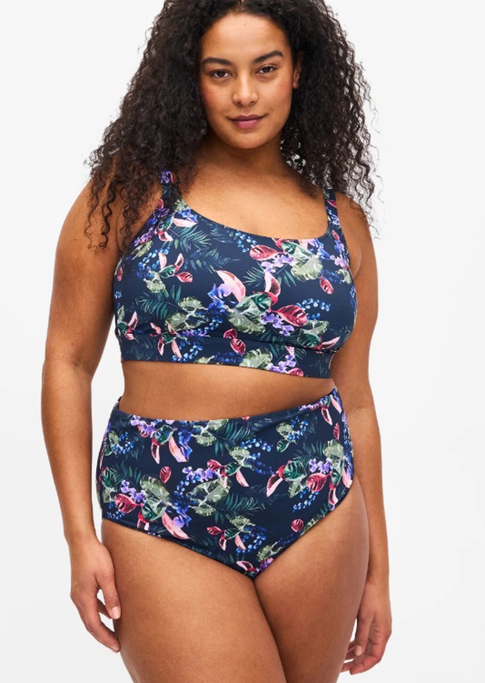 Spodní díl bikin pro postavy Plus Size, Zizzi, 650 Kč
