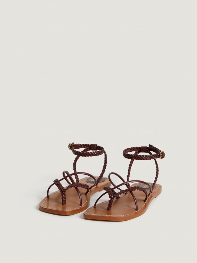 Rouje, 105 eur
Rouje, 105 eur