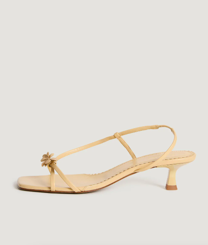Rouje, 230 eur
Rouje, 230 eur