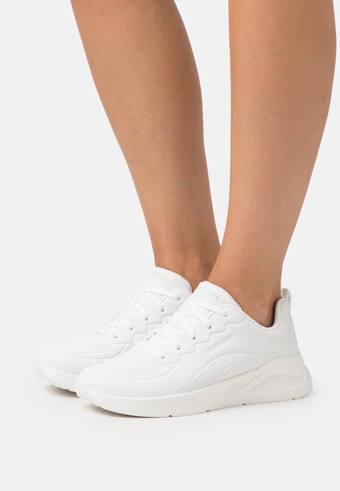 Skechers 1900 Kč
Skechers 1900 Kč