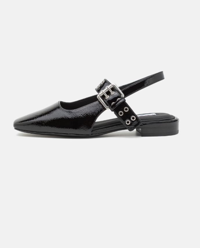 Slingback, RAG & BONE, 7920 Kč
Slingback, RAG & BONE, 7920 Kč