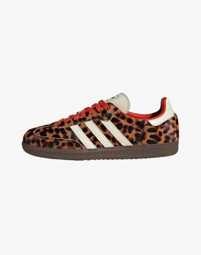 Tenisky, adidas Originals, 3000 Kč
Tenisky, adidas Originals, 3000 Kč