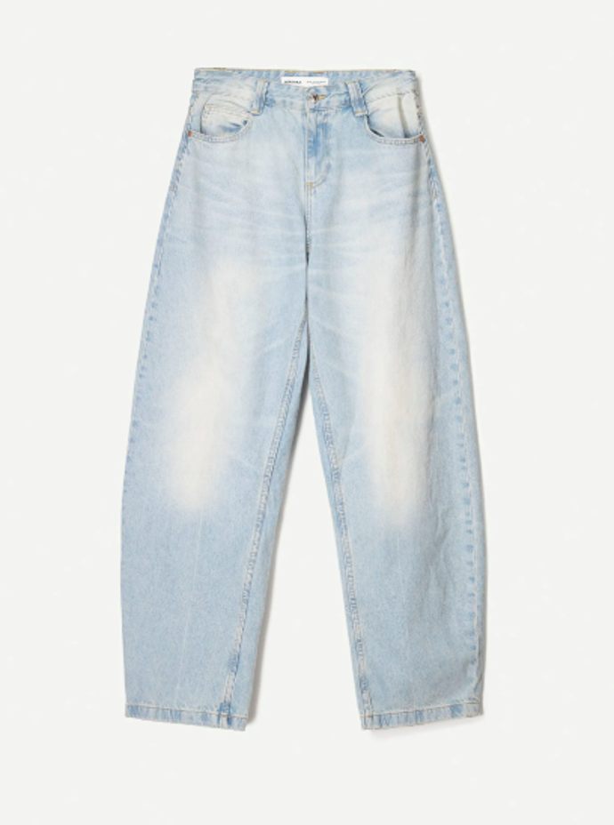 Baggy džíny, Bershka, 849 Kč
Baggy džíny, Bershka, 849 Kč