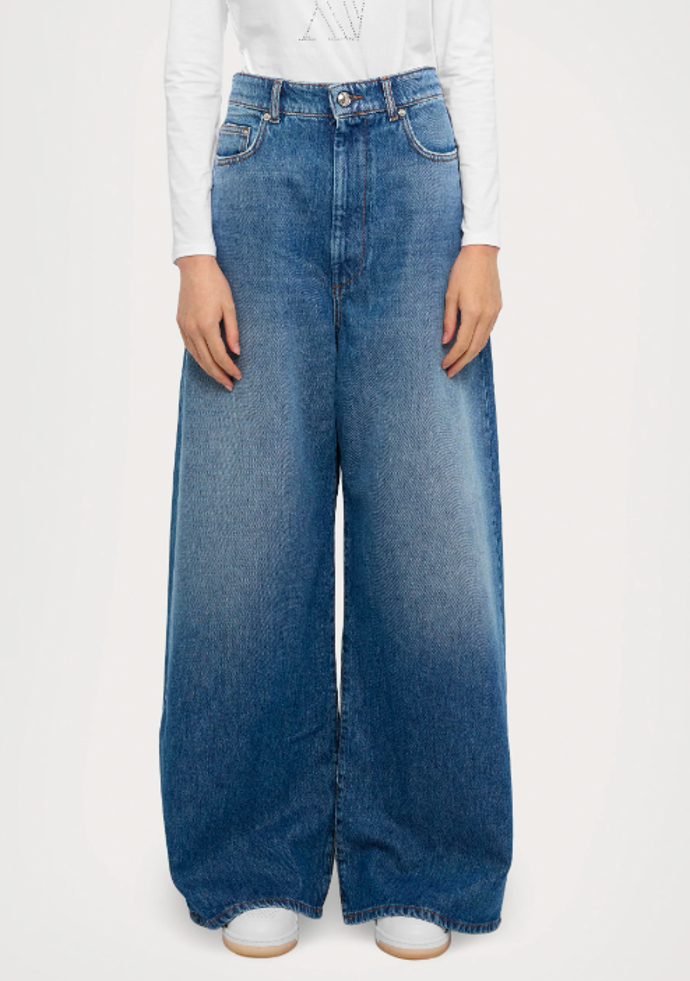 Baggy džíny, SPORTMAX, 9100 Kč
Baggy džíny, SPORTMAX, 9100 Kč