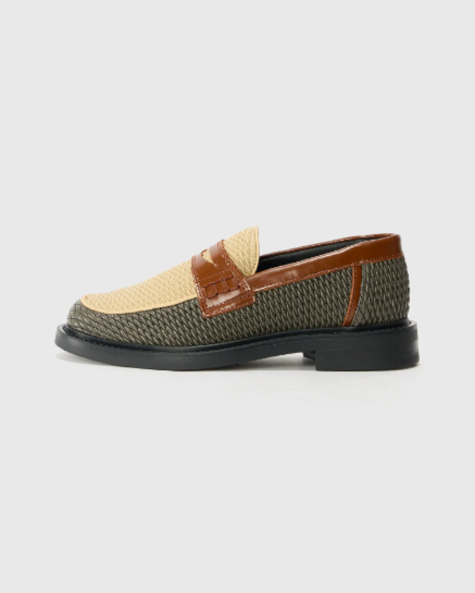 Mokasíny, FILLING PIECES, 7200 Kč
Mokasíny, FILLING PIECES, 7200 Kč
