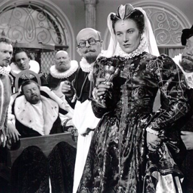 Kateřinu Stradovou si ve filmu Císařův pekař - Pekařův císař zahrála Marie Vášová
