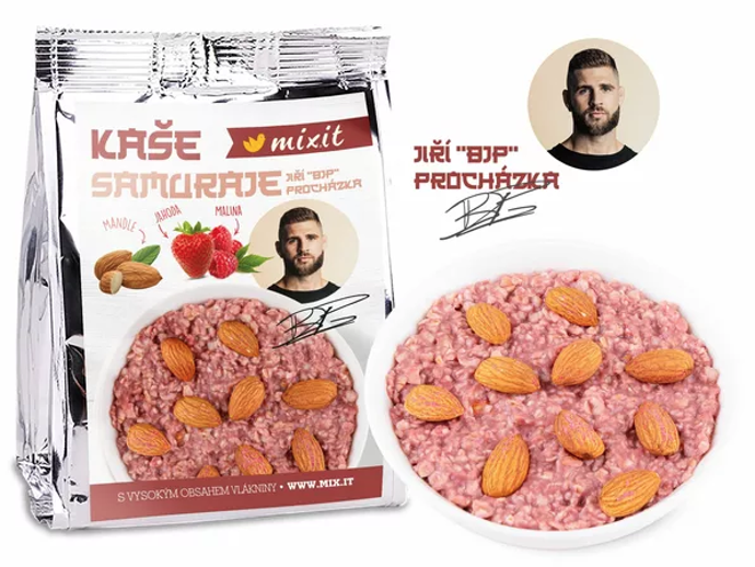 Kaše samuraje z ovesných vloček, mandlí a lyofilizovaného ovoce, 48 Kč
