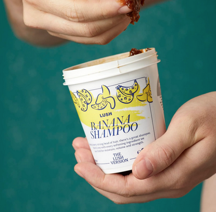 Šampon Banana ze směsí intenzivně zvláčňujících ingrediencí pro hydrataci, posílení, objem a lesk. Více než 45 % obsahu tvoří mořská sůl smíchaná s čerstvým banánem a melasou z cukrové třtiny. 560 Kč
Šampon Banana ze směsí intenzivně zvláčňujících ingrediencí pro hydrataci, posílení, objem a lesk. Více než 45 % obsahu tvoří mořská sůl smíchaná s čerstvým banánem a melasou z cukrové třtiny. 560 Kč