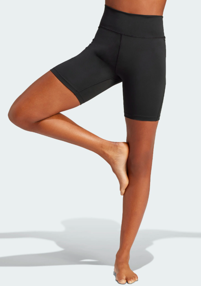 Cyklistické šortky, adidas Performance, 1000 Kč
