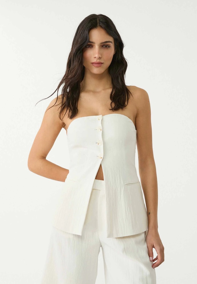 Top bez ramínek, Stradivarius, 649 Kč
Top bez ramínek, Stradivarius, 649 Kč