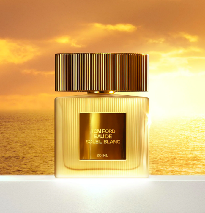 Tom Ford Eau De Soleil Blanc s vůní citrusů, pistácií, kardamonu, tuberózy a pomerančového květu, 100 ml 4690 Kč
